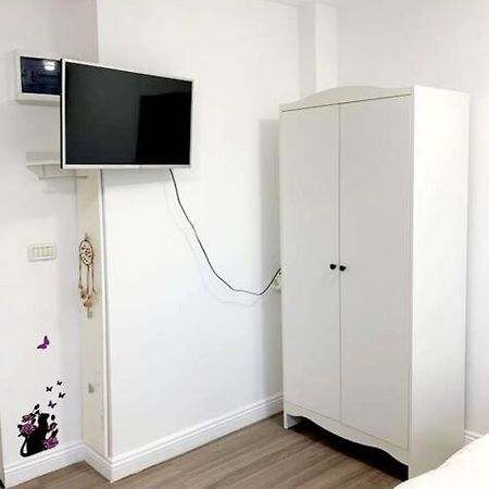 Central Studio Flat Bukarest Eksteriør billede